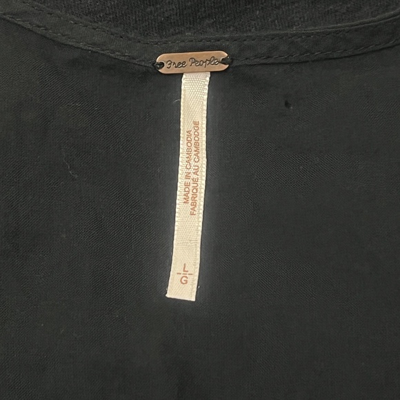 Free People Women’s Highland Linen Tunic Top Sz Large Button Up Hi-Low Black - Picture 12 of 16